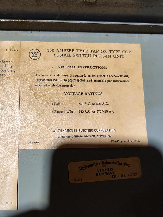 Used WESTINGHOUSE TAP-323 100A 240VAC 3PH FUSIBLE BUS PLUG DUCT SWITCH