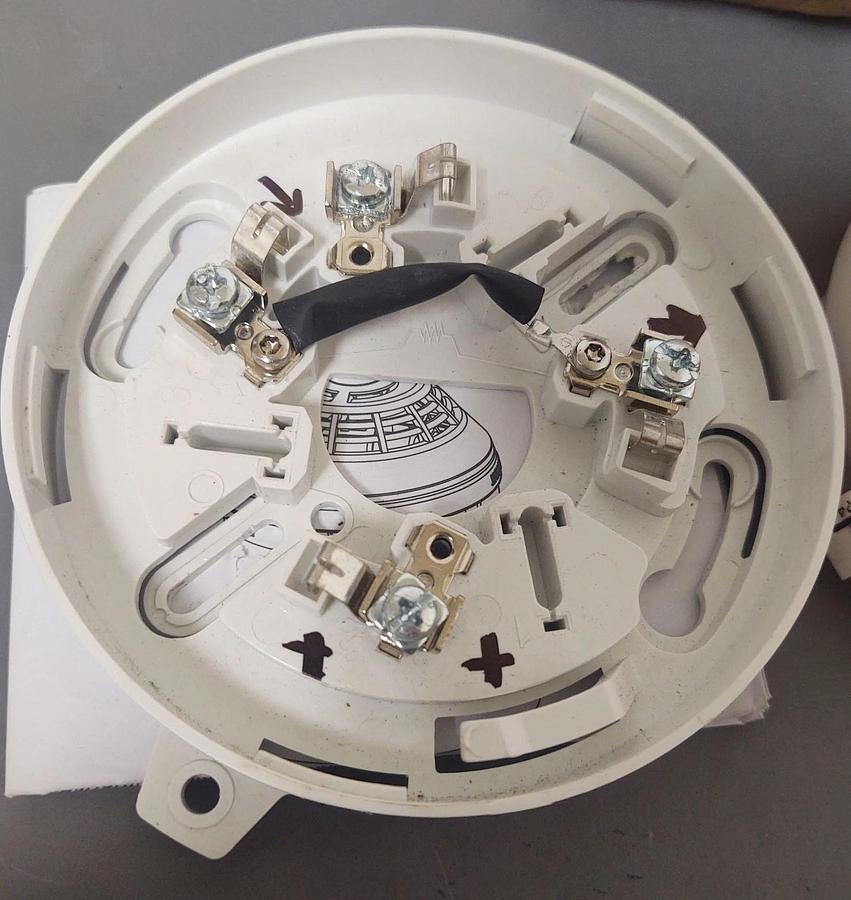 🔥(QTY 4) Kidde KC2-OS Conventional 2-Wire Smoke Detector