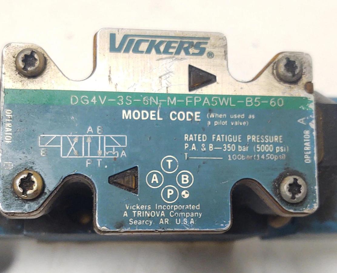 Used 🔥Vickers DG4V-3S-6N-M-FPA5WL-B5-60 Solenoid Directional Valve