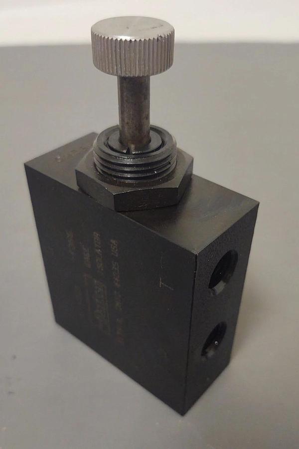 🔥(NEW) Parker Hydraulic Isolator Plunger Valve GT400S  Gage Pressure Test