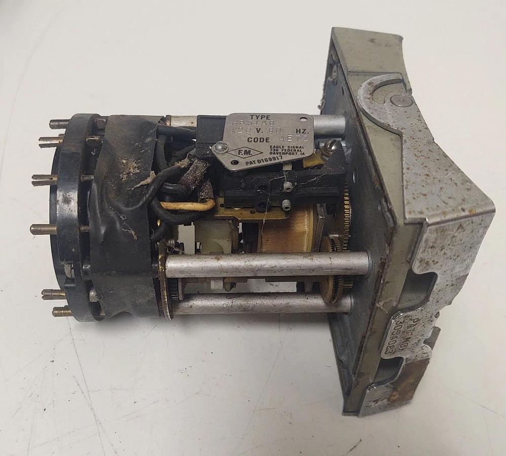 Used 🔥TESTED - EAGLE SIGNAL TYPE HP51A6 CYCL-FLEX TIMER 0-60 SECONDS 120V 60HZ