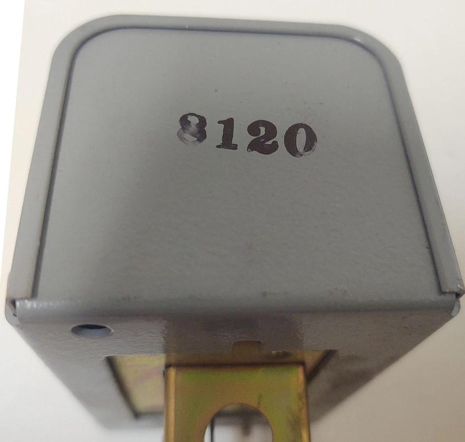 🔥 NOS WHITE ROGERS 8120 LIMIT CONTROL SC06-200