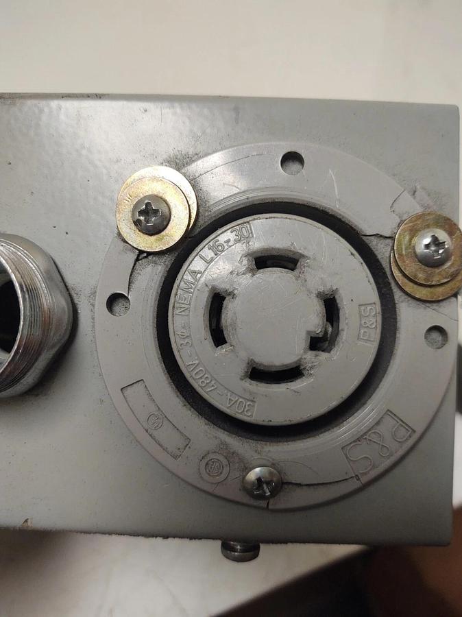 Used 🔥8x8x4 Enclosure Pass Seymour Single Flush Receptacle 30A 480V NEMA L16-30R
