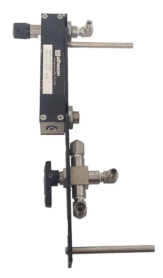 Used 🔥 Matheson Flow Rate Indicating Gauge FM-1000 J1-4B101-J010 Whitey SS-42XF2 #2