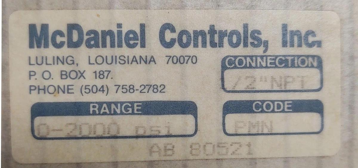 4" McDaniel Controls AB 80521 Pressure Gauge 316 Stainless 1/2" NPT 0-2000 PSI