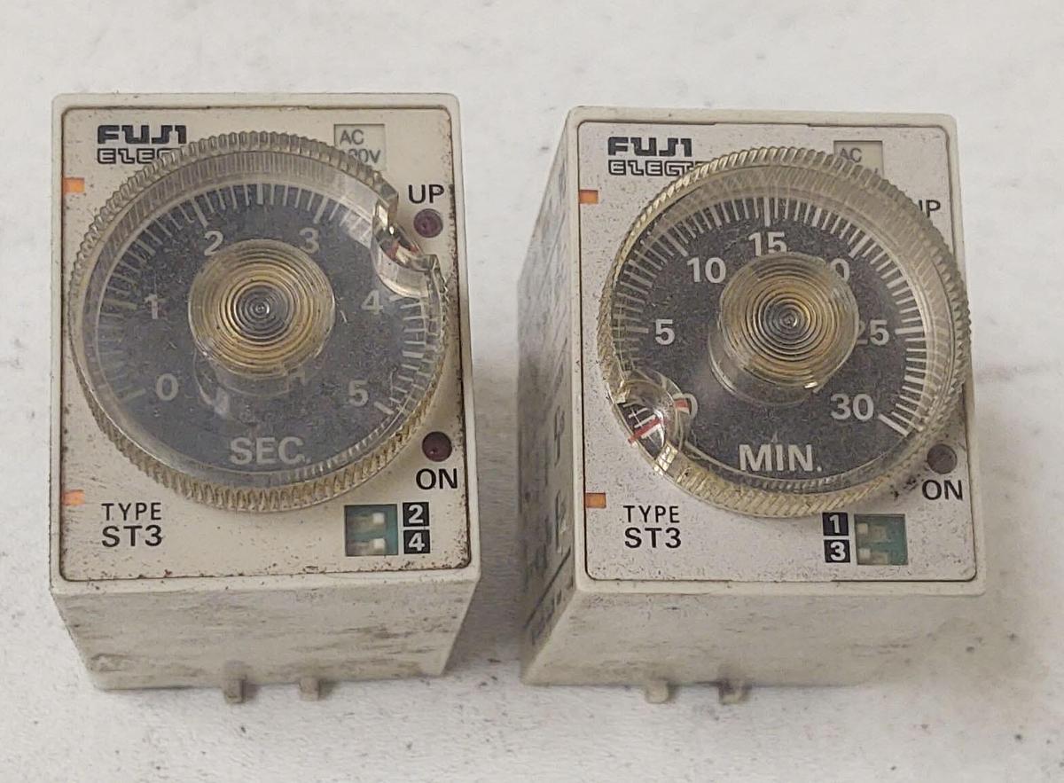 Used 🔥 Fuji Super Relay Timers ST3P- A-C-UL 5 Sec & 30 Min, 120V Input