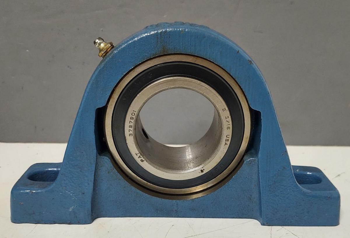 🔥NEW - MB MFG 3797901 Pillow Block Bearing 2 Bolt, 2-3/16" Bore
