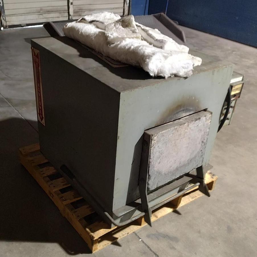 Used 🔥McEnglevan HTE-1212 Bench Top Heat Treat Oven Melter - Needs Repaired
