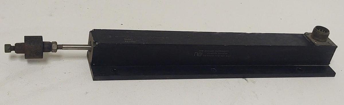 Used 🔥New England Instrument 114L10A202-T516 Linear Transducer Position Sensor 2K Ω