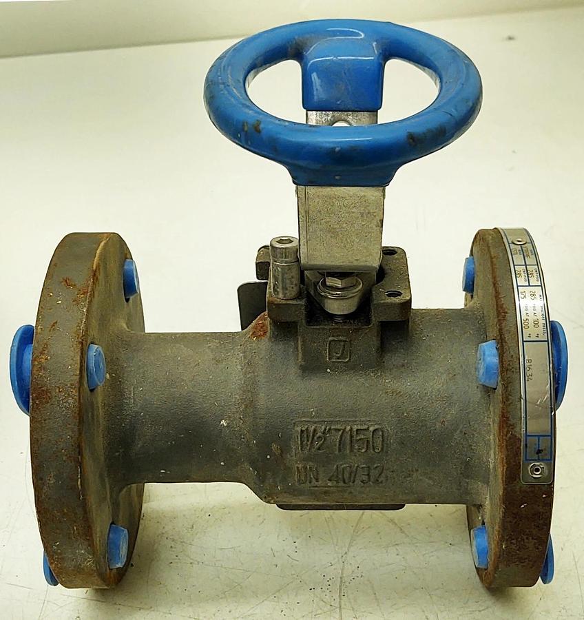 🔥 NEW Jamesbury, WCB 1-1/2" Ball Valve, 5" Flange, CSTL, P/N: 7150312236XTZ1