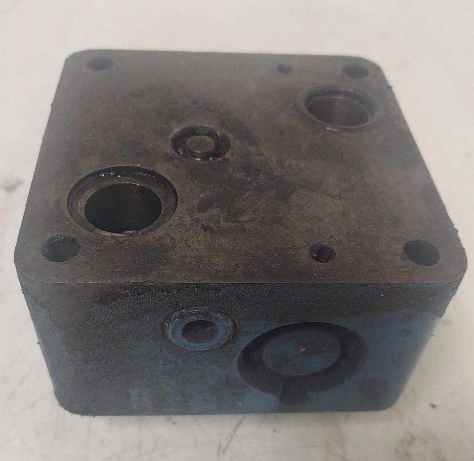 Used 🔥 Vickers Hydraulic Flow Control Valve FG032822