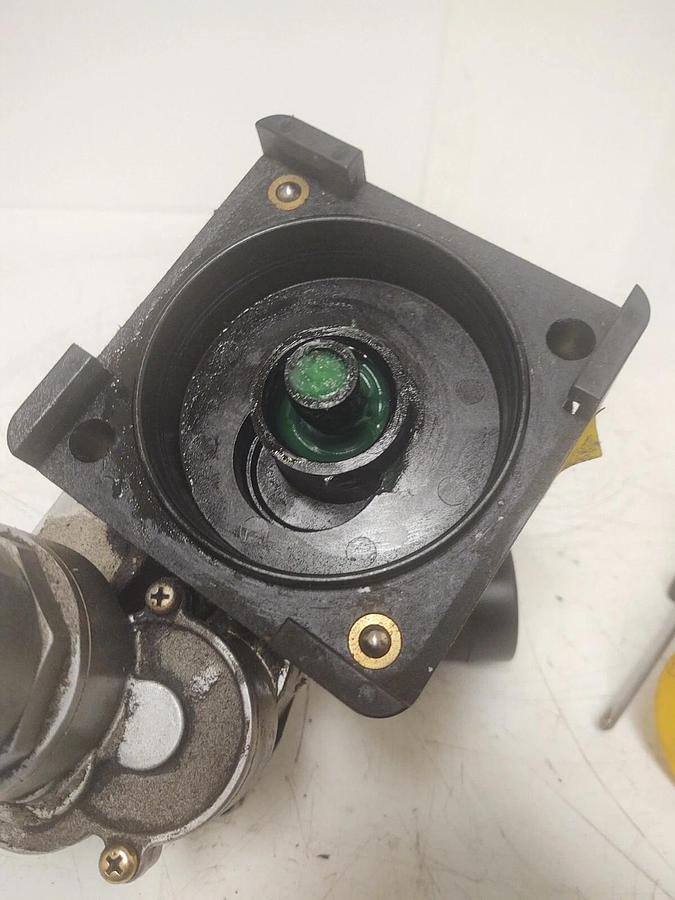 Used 🔥(TESTED) Automatic LUBE Grease Pump GMS-4-76 Uses 700cc Grease Cartridge