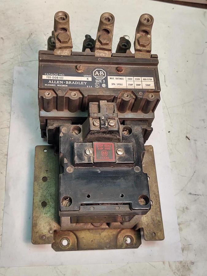 Used 50HP 600VAC 3 Pole Allen Bradley 709-DOB103 Contactor #3 Motor 120 Coil TESTED