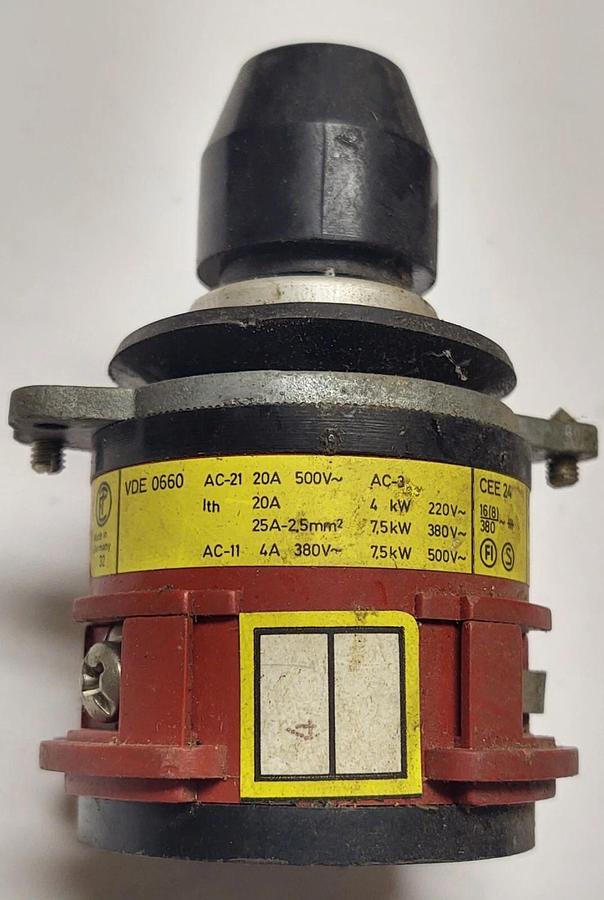 Used Small Drum Switch 119042 BVNKADD22K Made in Germany 20Amp at 220VAC Stackable