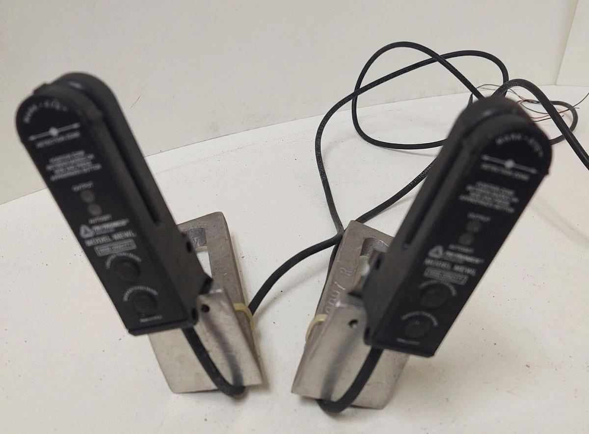 Used 🔥(LOT 2) Tri-Tronics  MEWL Eye Label Sensors