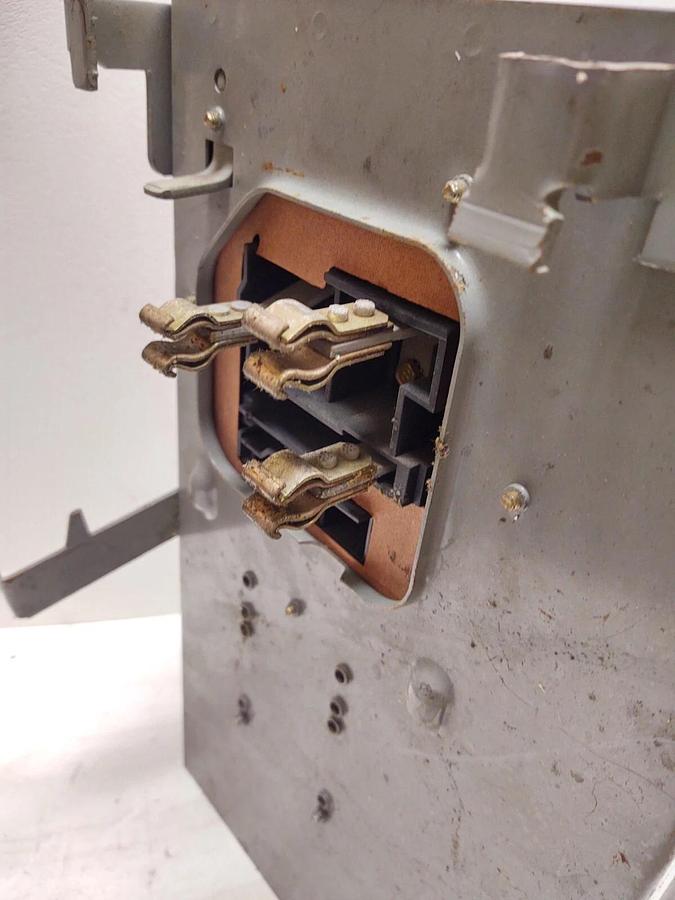 Used Square D PQ3606G 60A 600V I-Line Fusible Switch Bus Plug With Fuses PQ-3606G