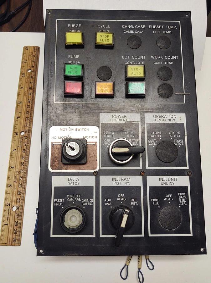 Used Mitsubishi 90-210 Ton Plastic Injection Molding Machine Operator Switch Panel