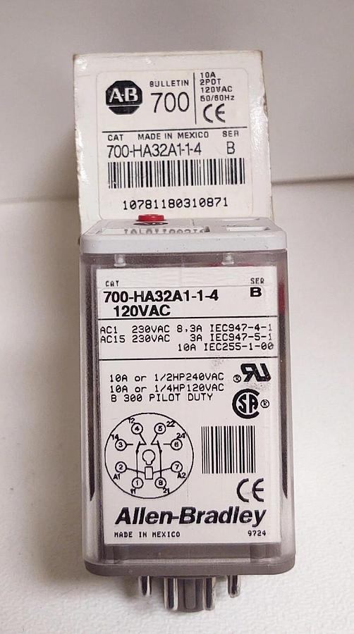 NIB Allen-Bradley 700-HA32A1 2-Pole Relay 120 VAC Coil 8 PIN