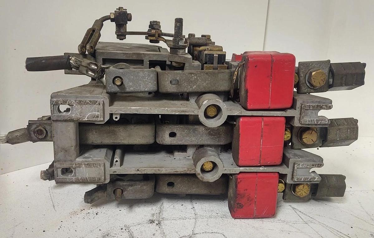 Used đŸ”¥TESTED GCA-530 Westinghouse Size 5 AC Contactor 120V Coil 2050A15G16
