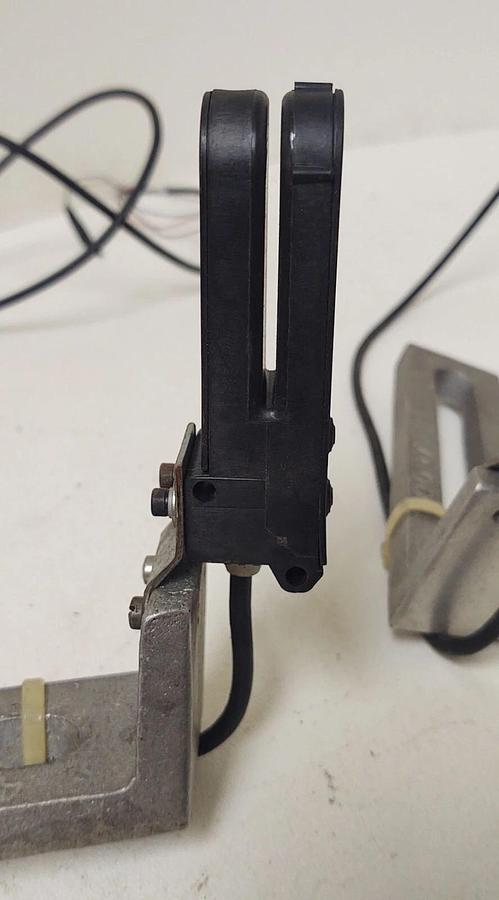 Used 🔥(LOT 2) Tri-Tronics  MEWL Eye Label Sensors