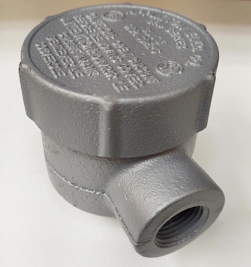 Appleton GRJEA50 Conduit Outlet Box, Explosion Proof, Style EA, Iron, 1/2"