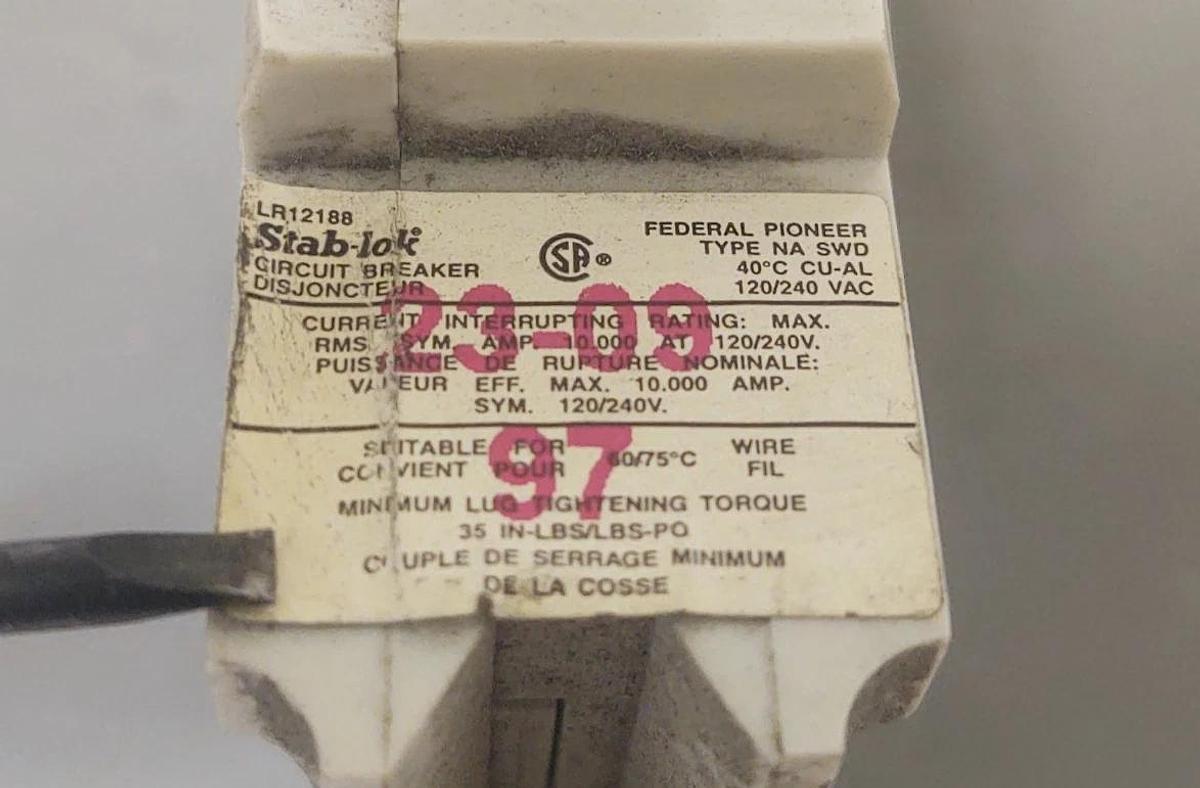 Used 🔥FPE Federal Pacific Electric NA Stab Lok Circuit Breakers, 20A 1P