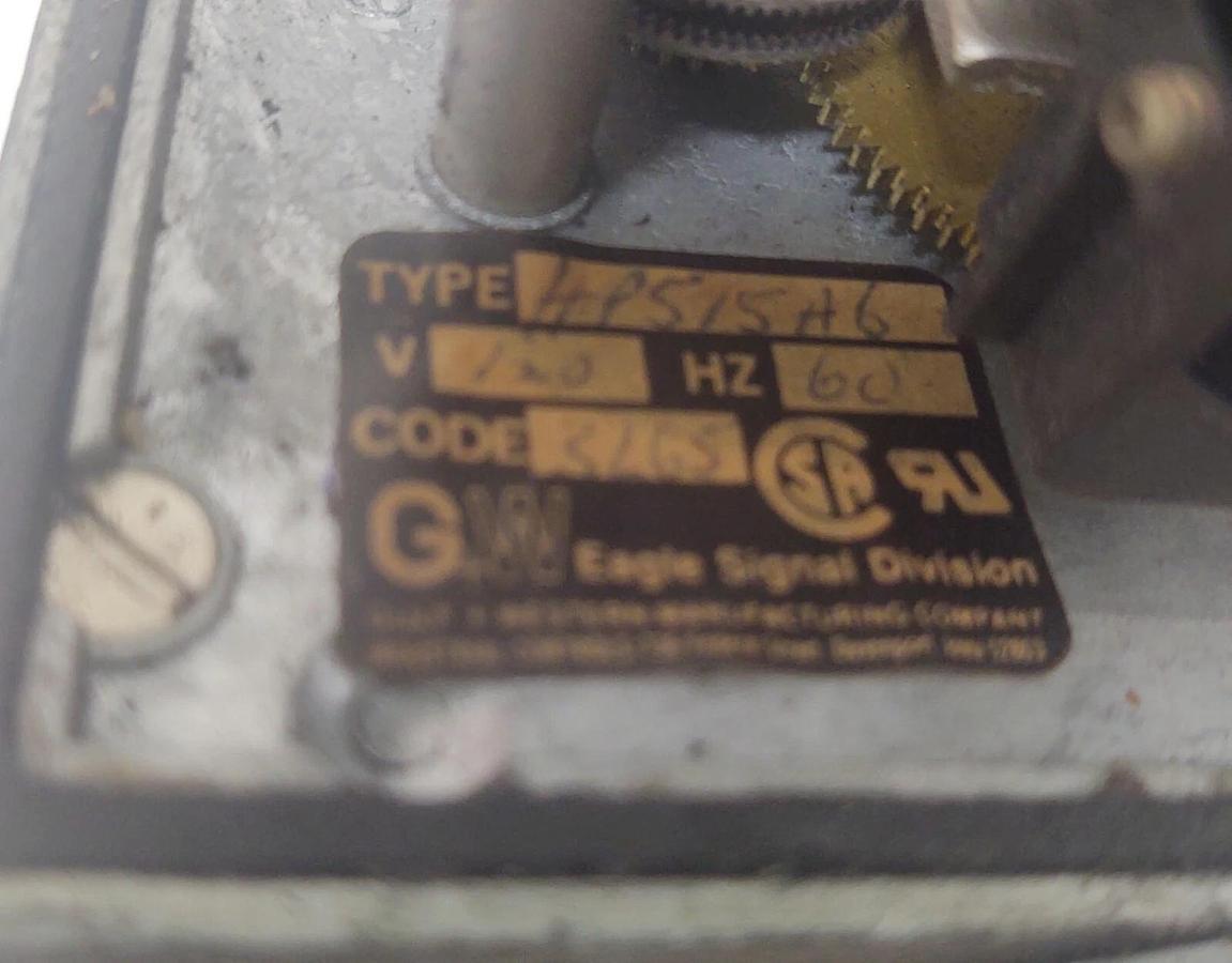 Used 🔥EAGLE SIGNAL HP515A6 RESET TIMER 120VAC 10 SECONDS