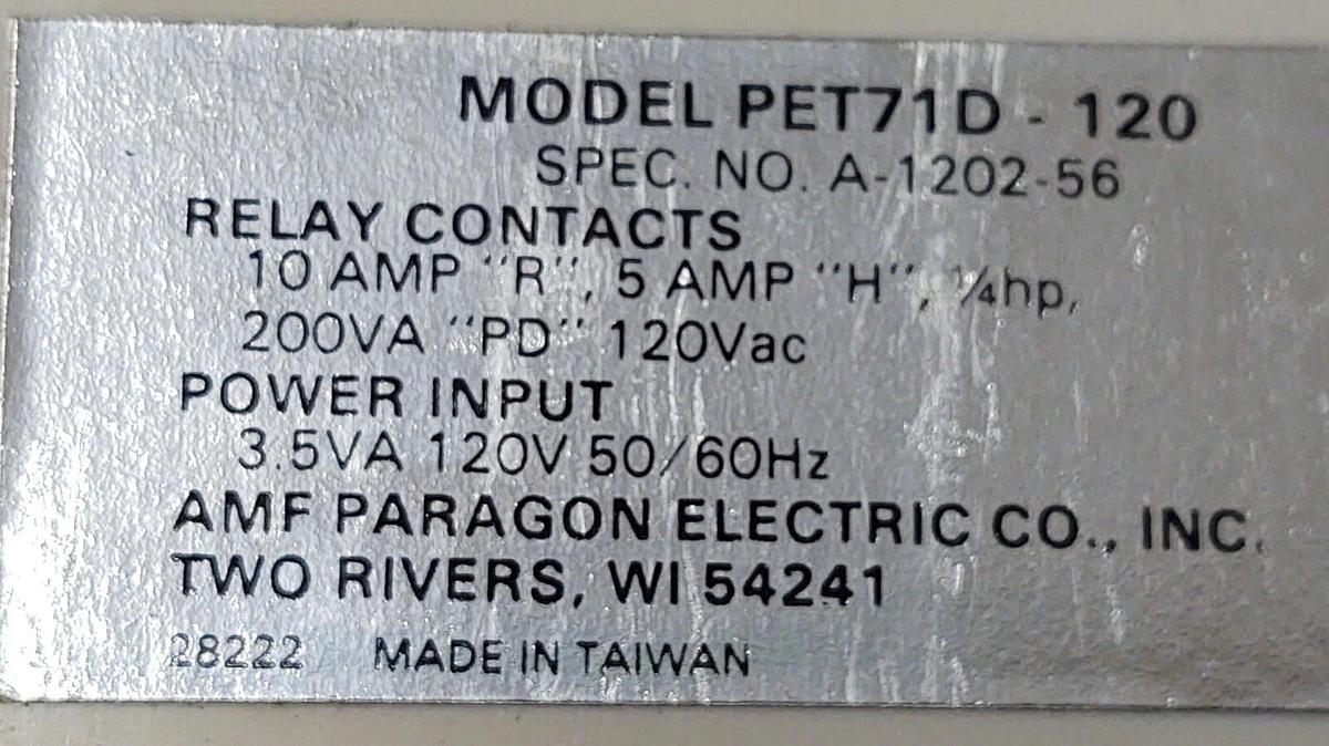 Used AMF Paragon PET 71D-120 Programmable Electronic Timer D-1202-99 120 VAC Input