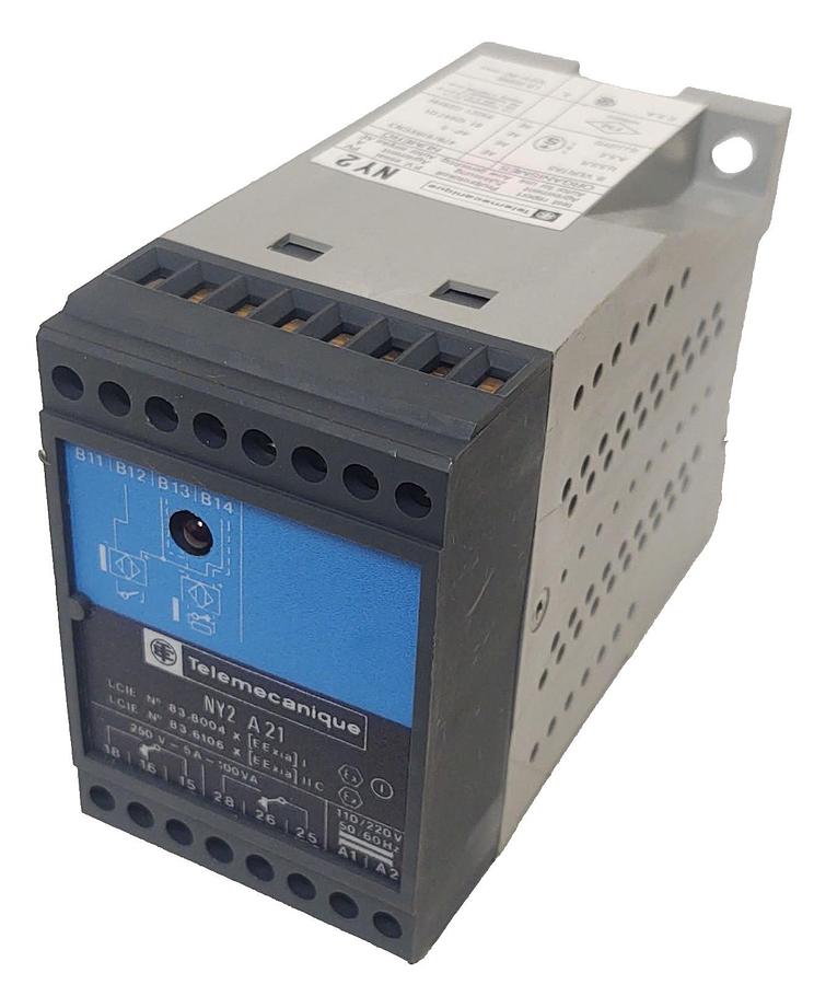 🔥SCHNEIDER ELECTRIC NY2-A-21 / NY2A21 Telemecanique