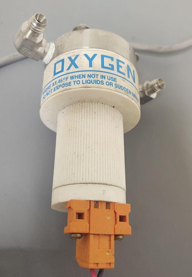 Used 🔥 Ntron 8-01-1000-02-2 Oxygen Sensor