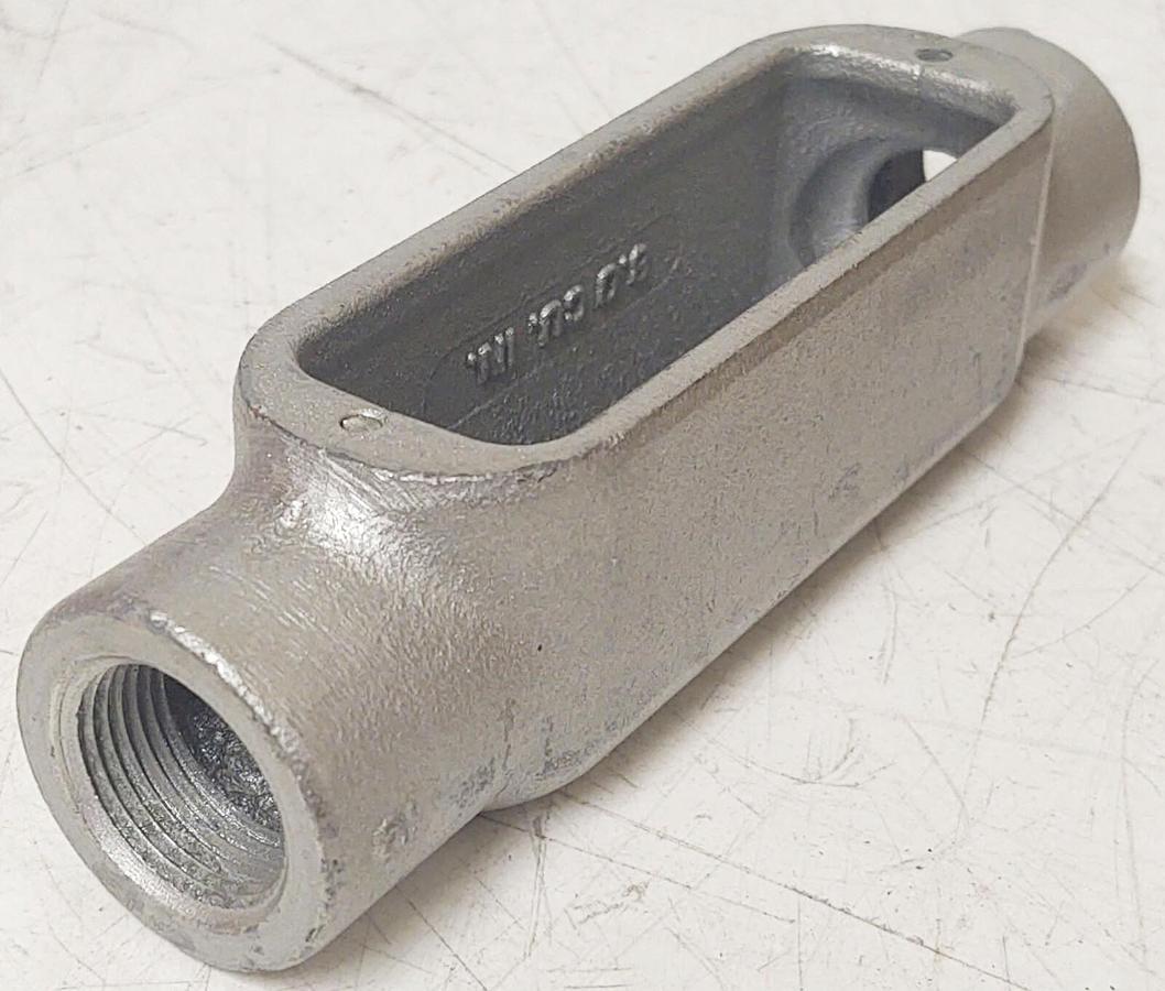 🔥(4 PCS) Crouse-Hinds 3/4” C Conduit Fitting C28