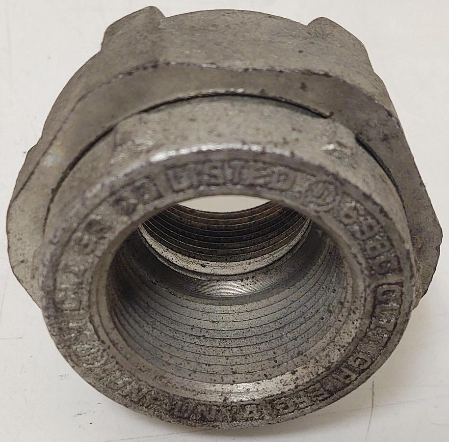 🔥 CROUSE-HINDS, CONDUIT UNION COUPLING HUB, 698G, 1 1/4" UNY4 EXPLOSION PROOF