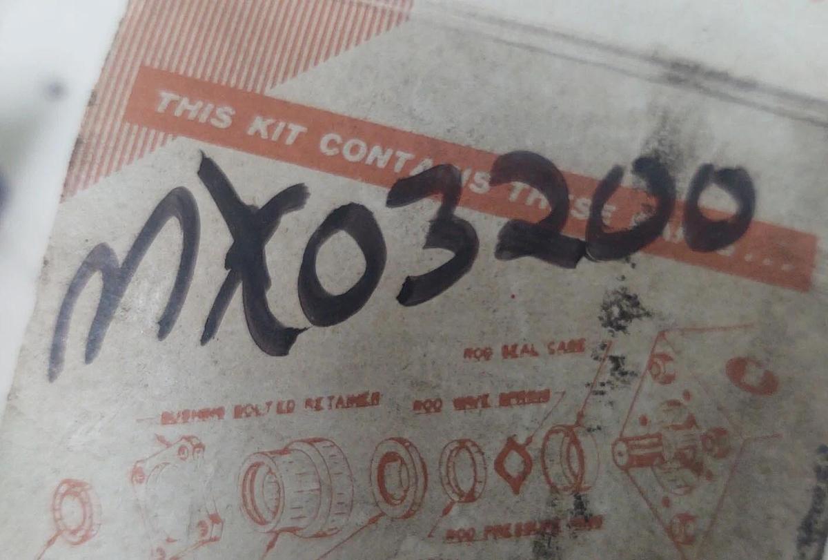 đŸ”¥MILLER 051-KR015-138 HYDRAULIC ROD SEAL BUSHING KIT 1-3/8"