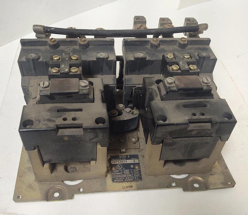 Used 🔥ALLEN BRADLEY 705-COD,  SIZE 2, MOTOR STARTER REVERSING CONTACTOR 120V COIL