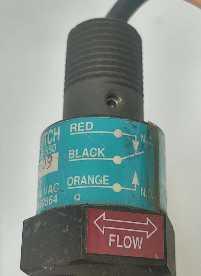 🔥NOS Gems Sensors FS-550, 29609 1" NPT, SPDT Liquid Flow Switch