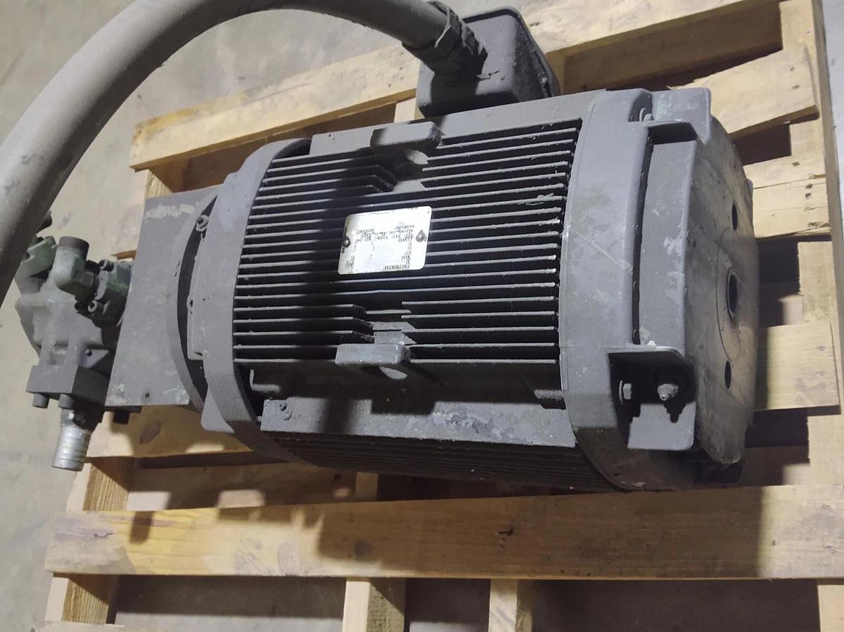 Used 🔥 VAN DORN 15 HP 200V AC Motor 5K286JL341V With Vickers 2523V Pump