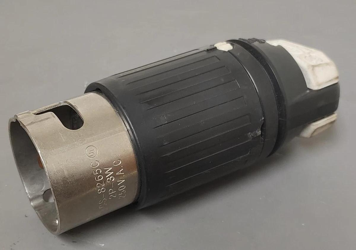 Used 🔥Hubbell Locking Plug, CS8265C, 50 A, 250V AC, Single Phase, 2 Pole