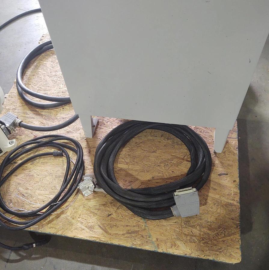 Used 🔥 Clean Working STAUBLI TX40 Robot 6 Axis, CS8C Controller, Euromap 67, 480V