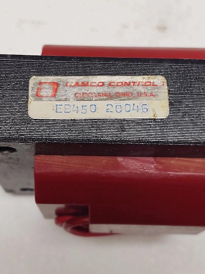 NEW NAMCO EB450-20046 SOLENOID w/ EB451-72043 COIL 110/120/60