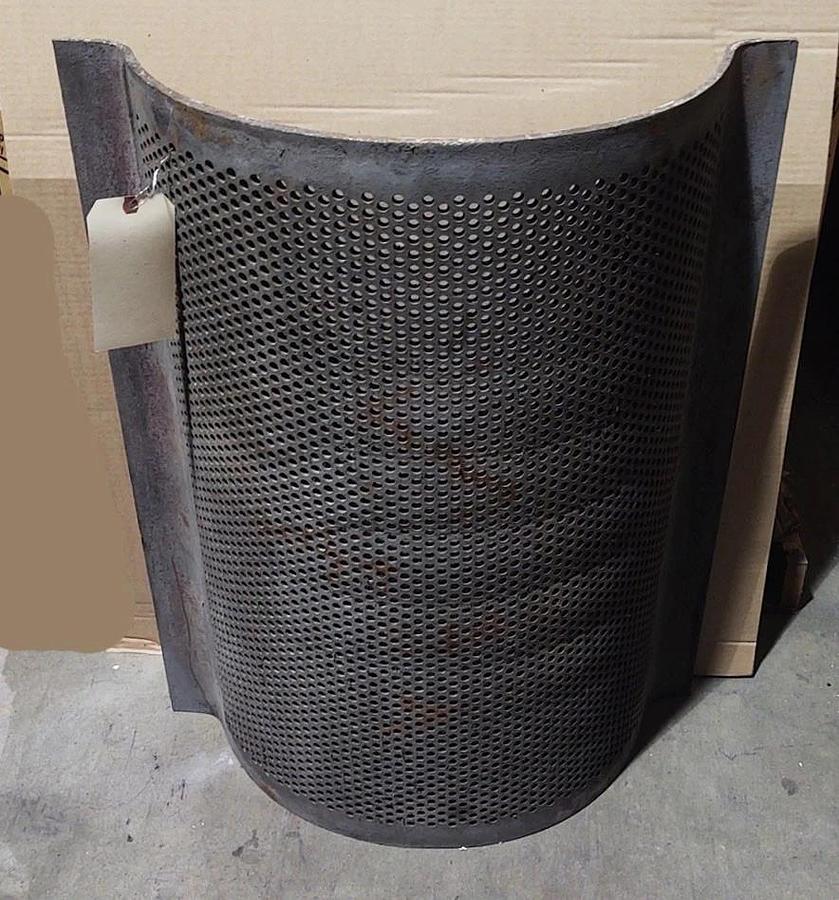 Used 🔥3/8" Hole Granulator Metal Grinder Screen 36"x28"x10"