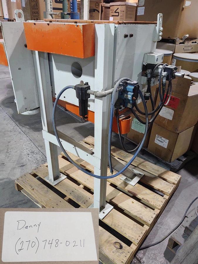 Used Extrusion Pinch Roller Pipe Puller 2Hp DC Motor Drive Transmission ø3" Material