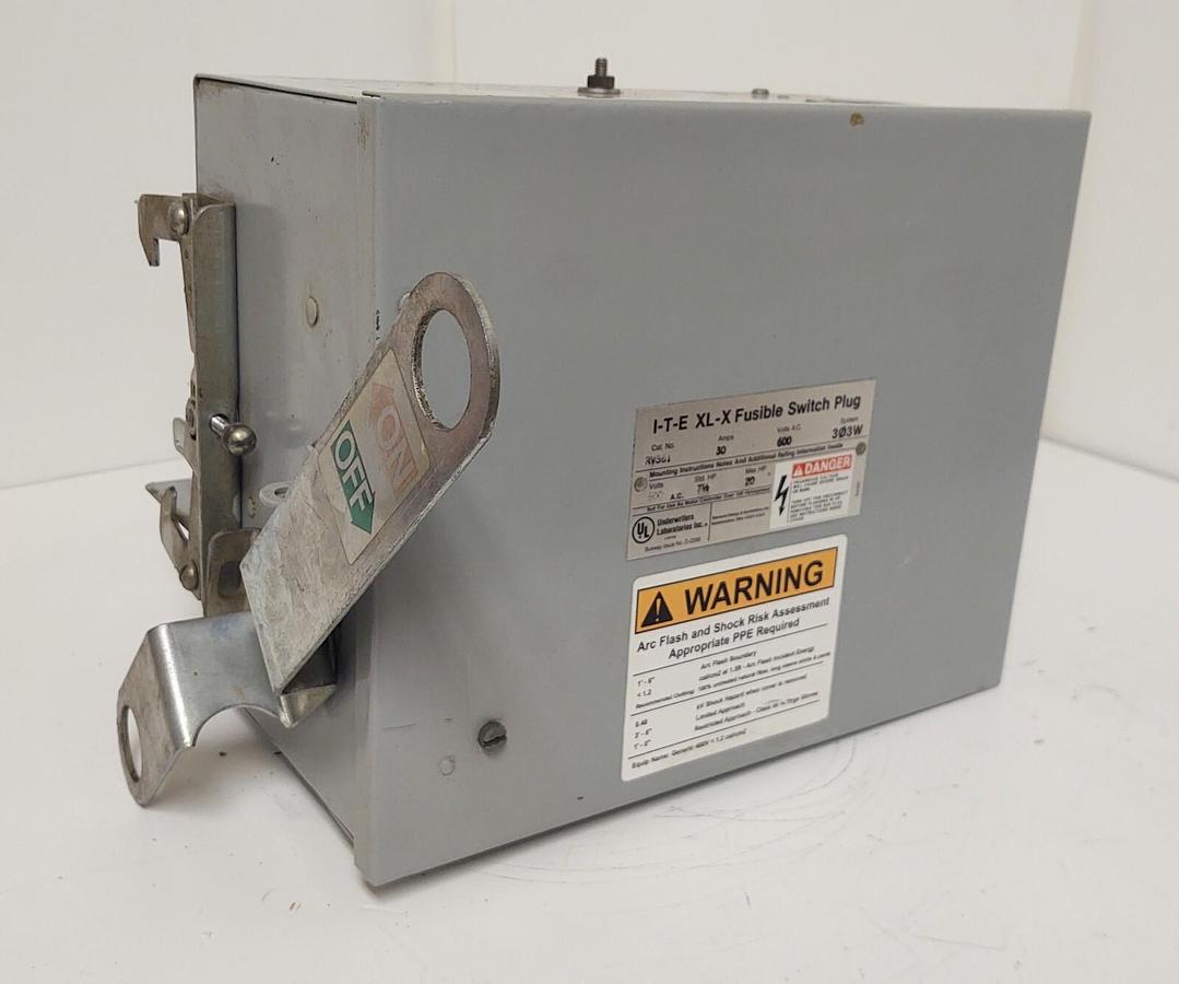 Used 🔥 ITE SIEMENS RV361 30 AMP 600V 3W FUSIBLE BUSWAY SWITCH BUS PLUG CLEAN