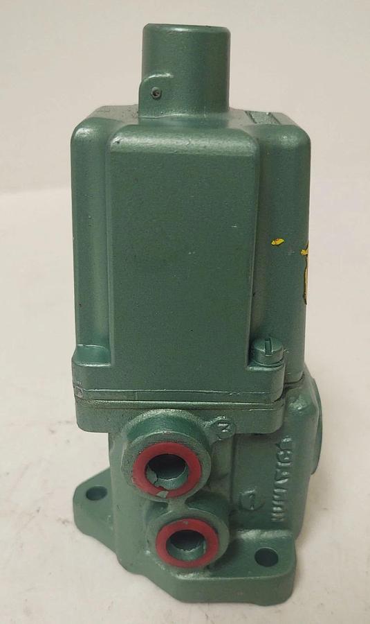 🔥NEW NUMATICS 1JLSA 3 Pneumatic Air Solenoid Valve 120V 60Hz, 1/4 NPT Ports