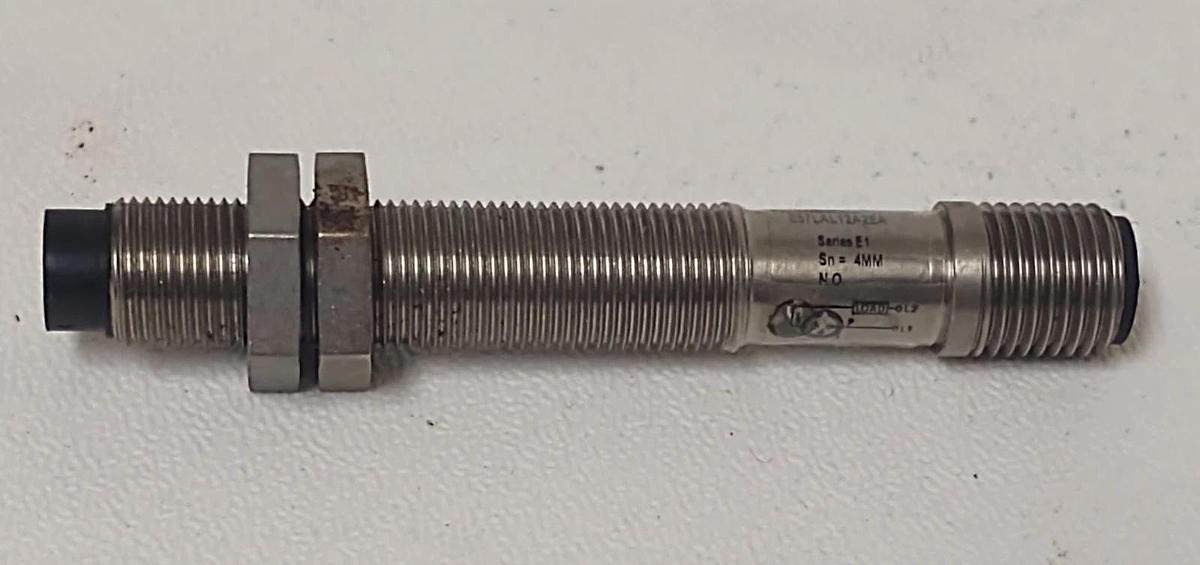 Used 🔥CUTLER HAMMER E57LAL12A2EA INDUCTIVE PROXIMITY SENSOR
