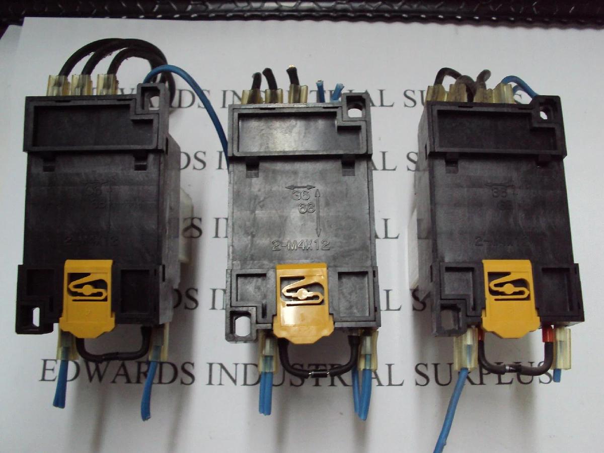 Used 3 OMRON LY4 Coil Relay IEC255 W/Socket, Base 2-M4X12 Plug