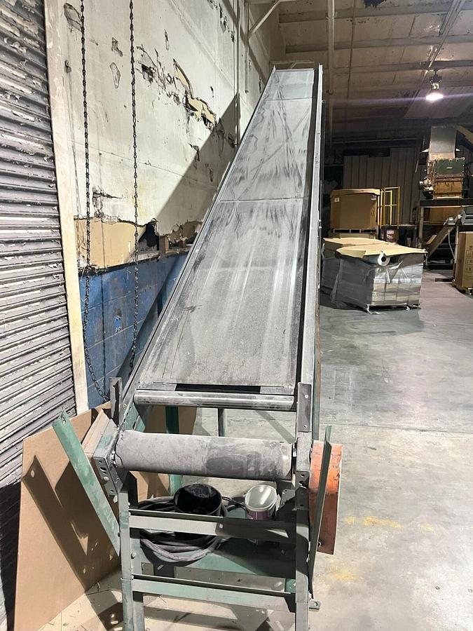 Used Roach conveyor Slider belt 19' long 20" wide