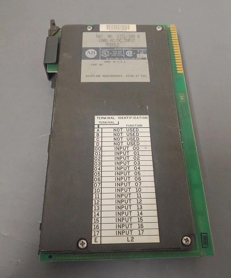 Used 🔥ALLEN BRADLEY 1771-IAD/D AC/DC INPUT MODULE