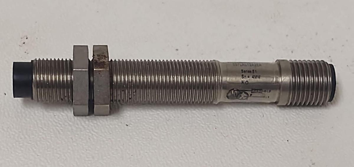 Used 🔥CUTLER HAMMER E57LAL12A2EA INDUCTIVE PROXIMITY SENSOR