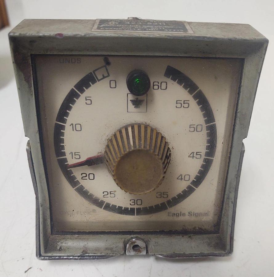 Used đŸ”¥TESTED - EAGLE SIGNAL TYPE HP51A6 CYCL-FLEX TIMER 0-60 SECONDS 120V 60HZ