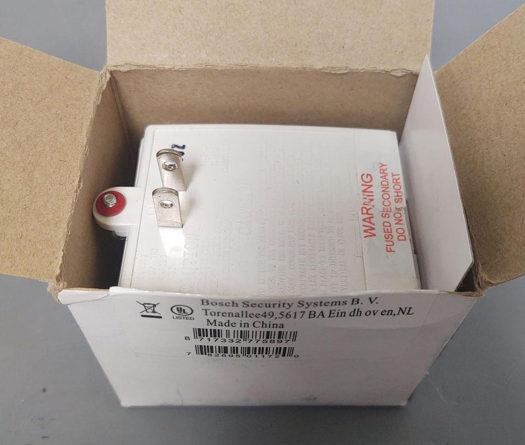 🔥 Bosch D1640 Plug-in Transformer (NEW IN BOX)